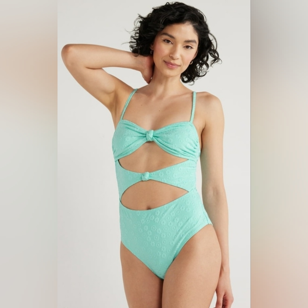 Cutout Junior XXL/19 Swimsuit Bathing Suit New